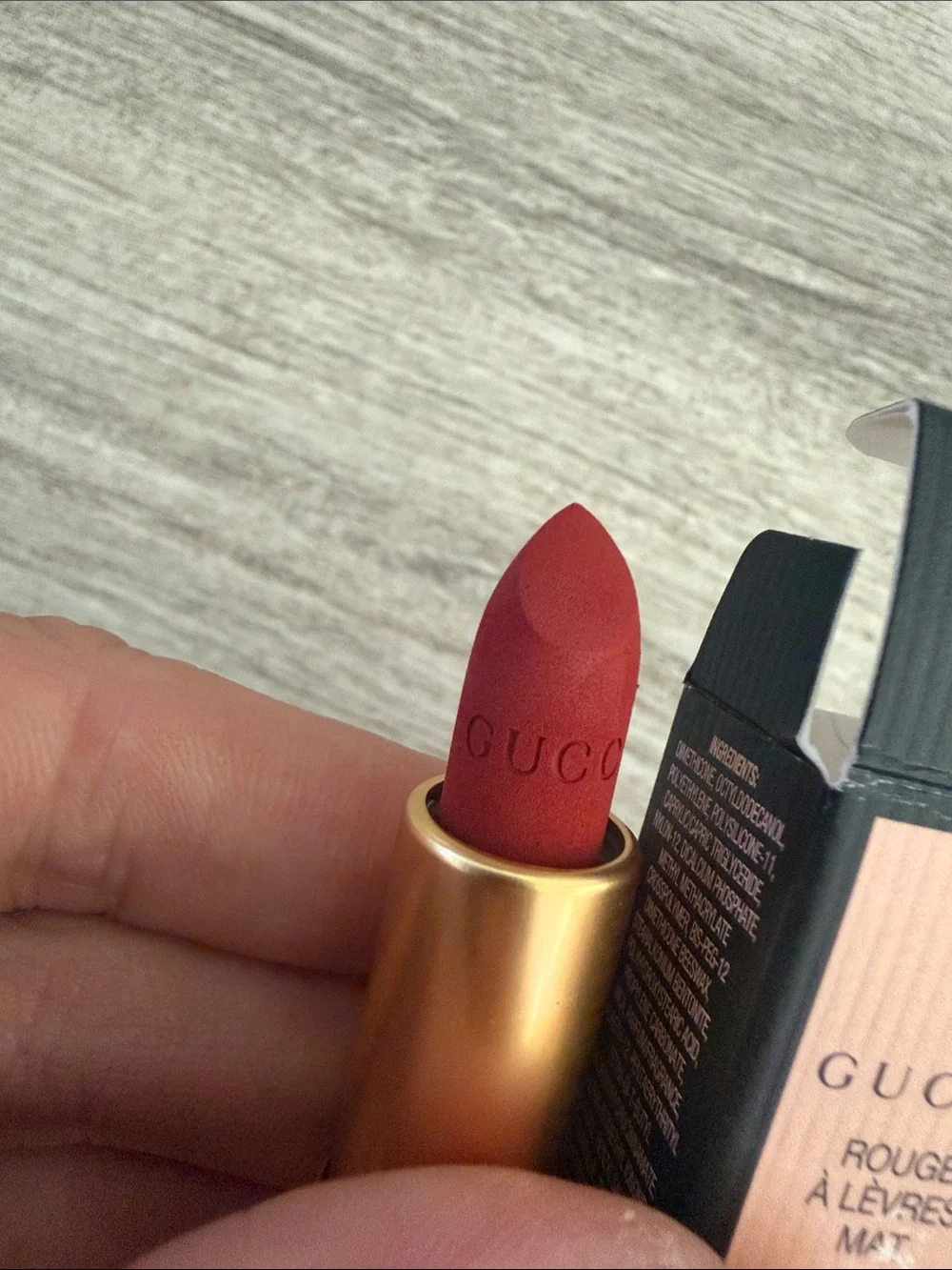 Gucci Matte Lipstick Janet Rust 505 - Deep Warm Red mini
